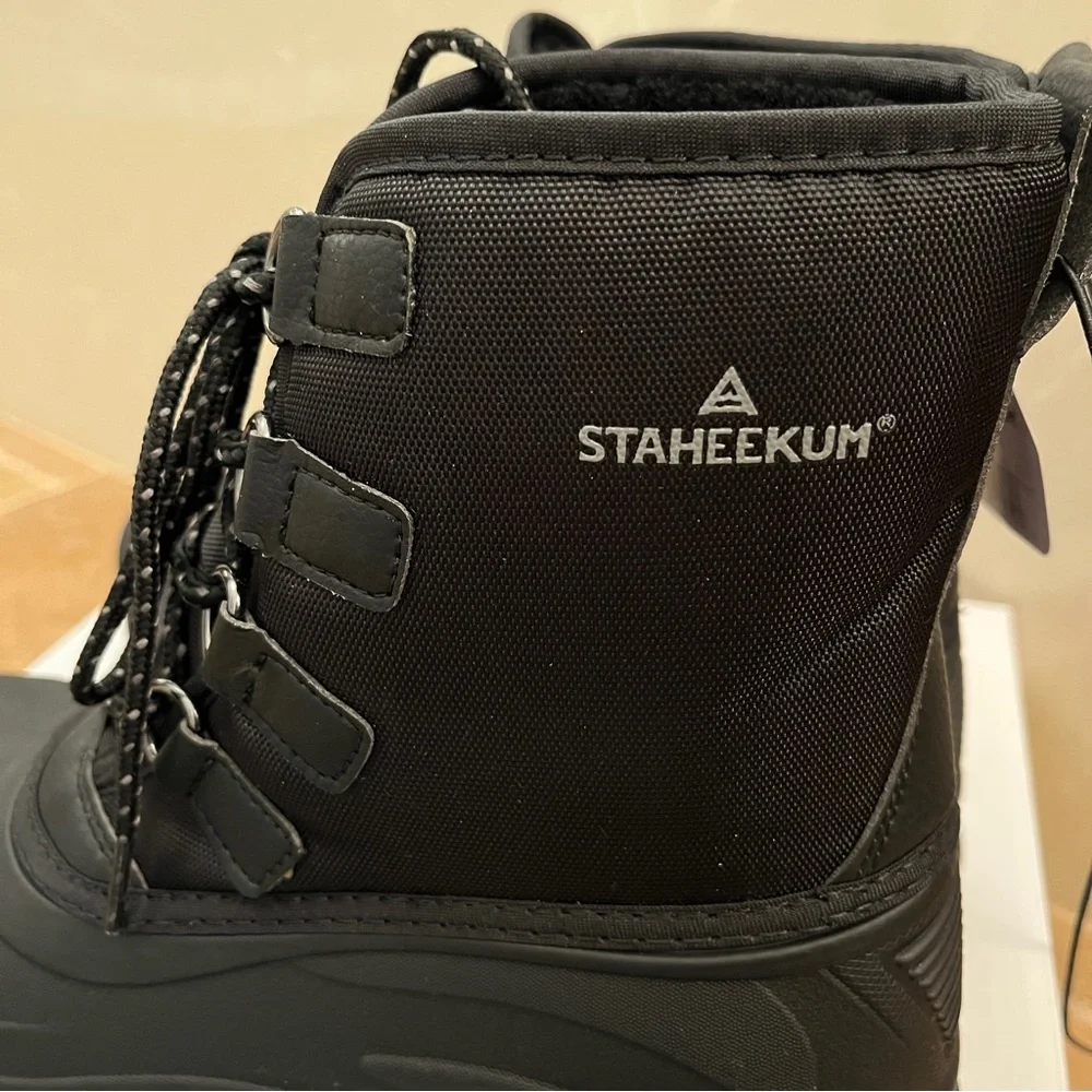 NIB Staheekum Insulated Snow Boots